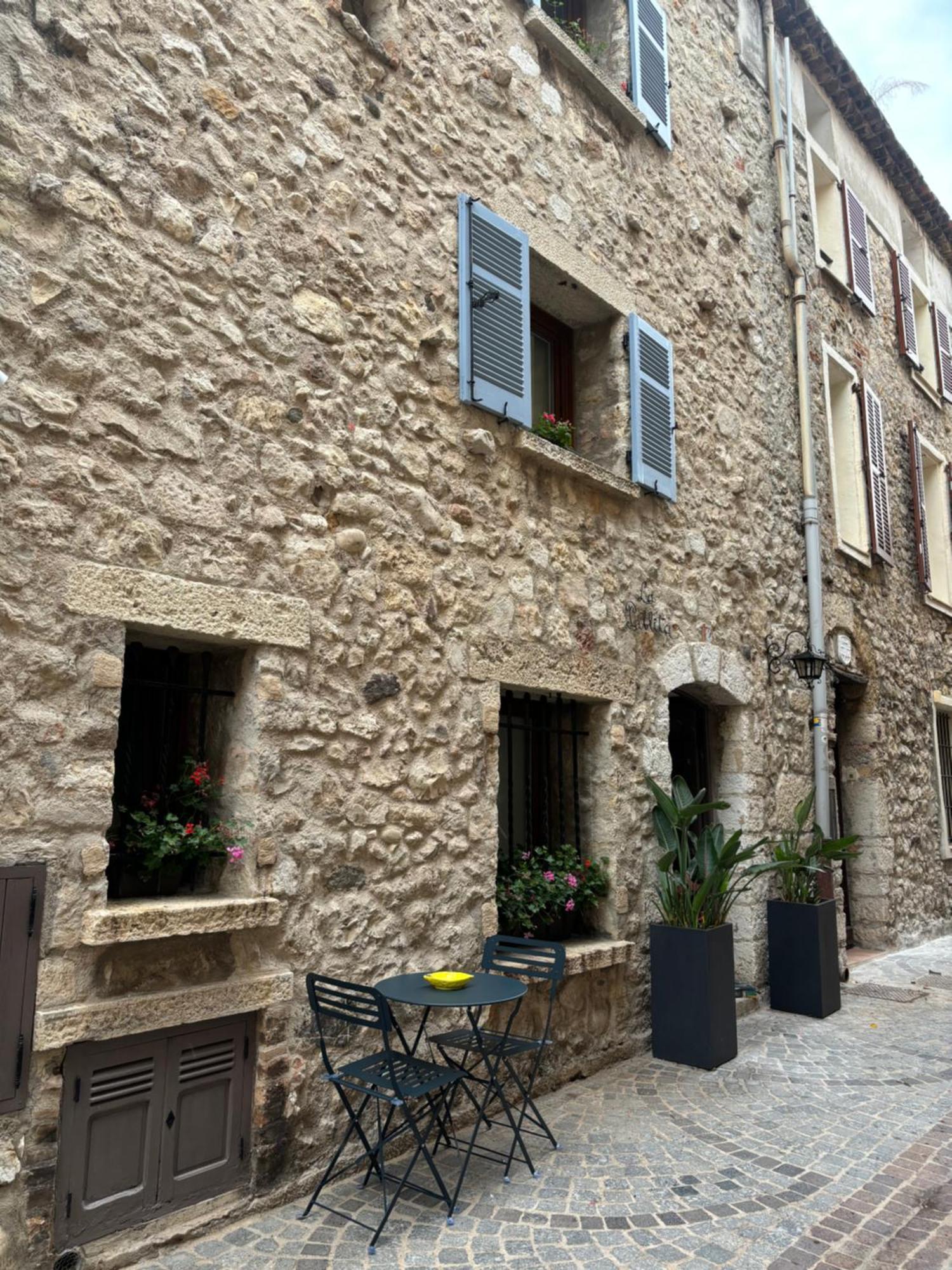 La Pablita, Vieil Antibes, Remparts Apartamento Exterior foto