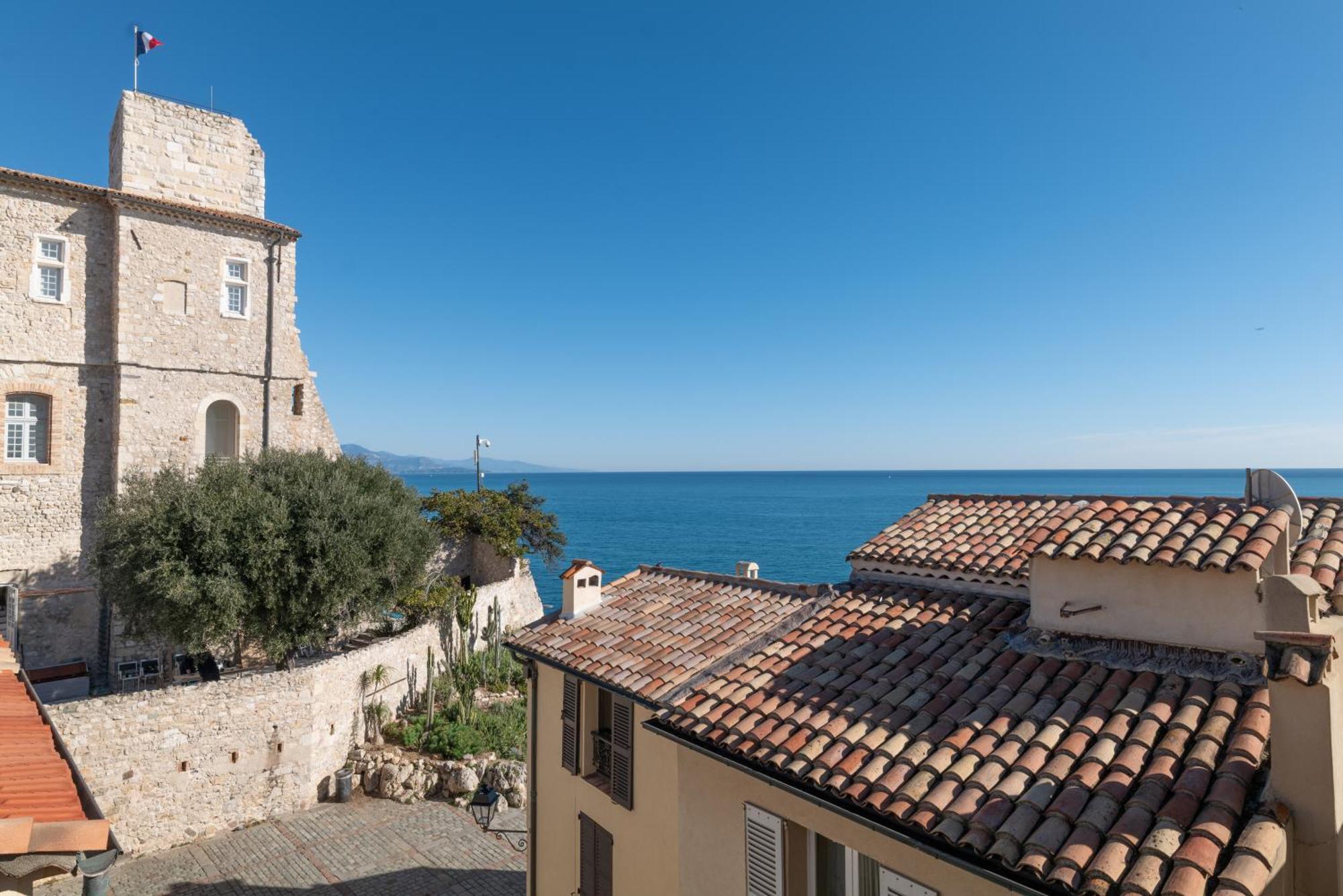La Pablita, Vieil Antibes, Remparts Apartamento Exterior foto